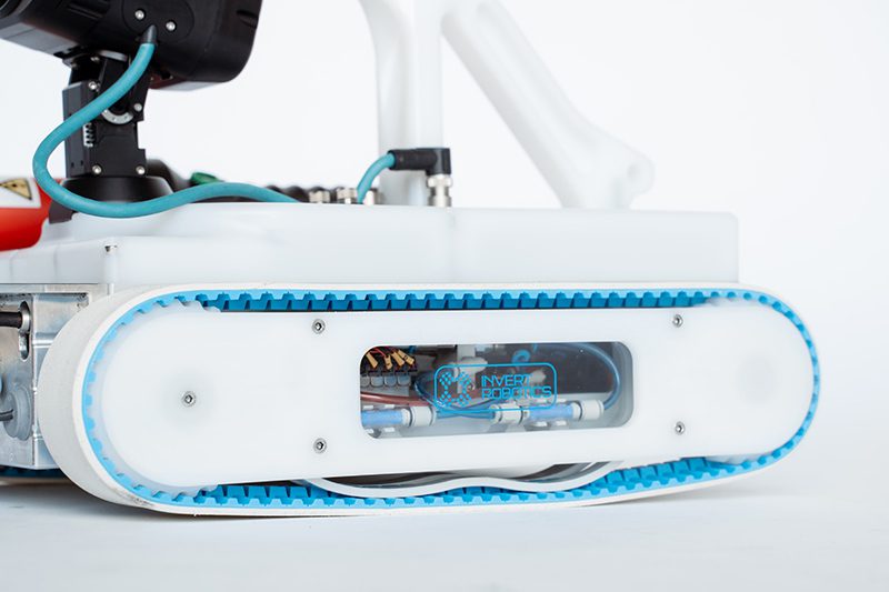 Image of white and blue Nexxis v1800 4 robotic